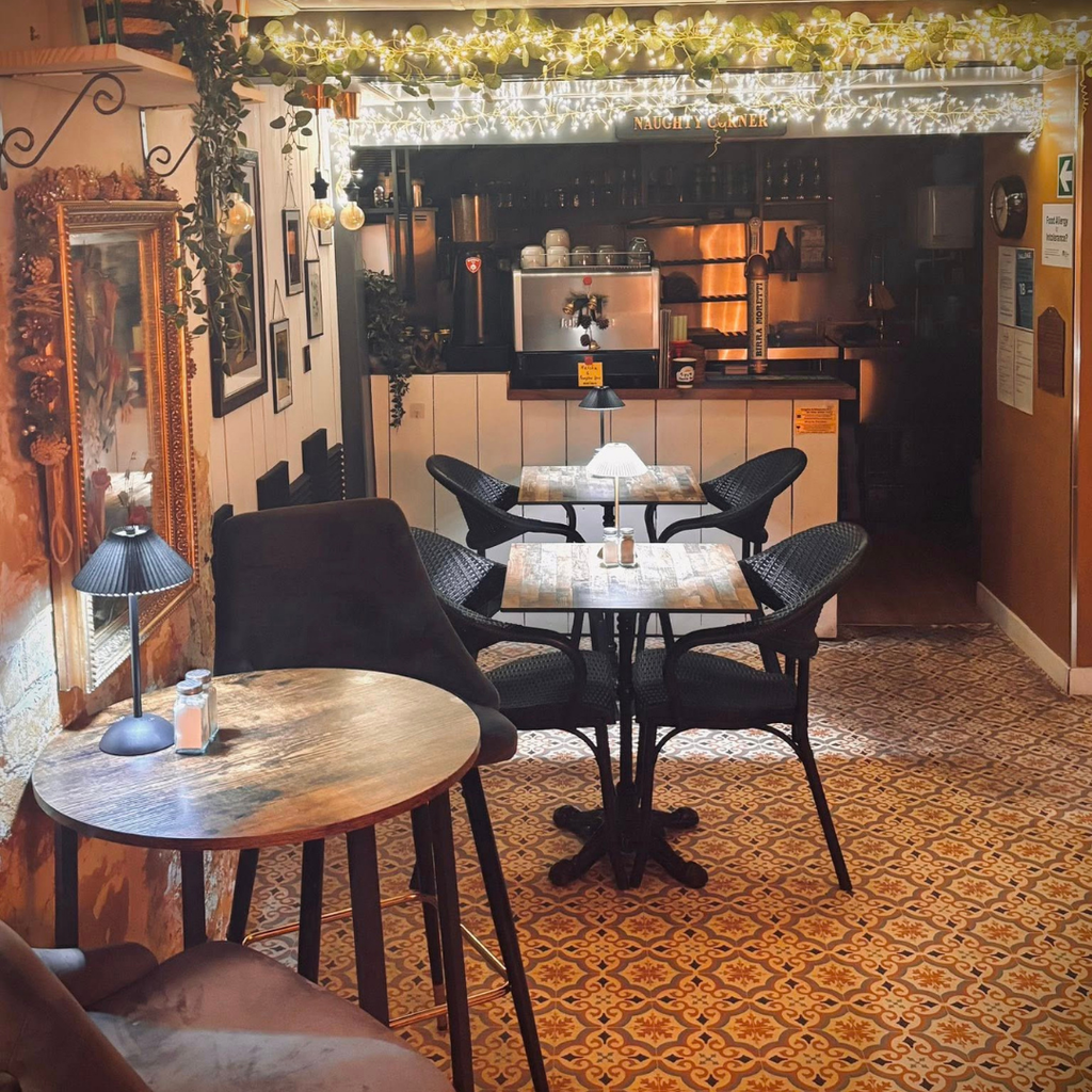 Galantines: Bites, Bracelets and Besties