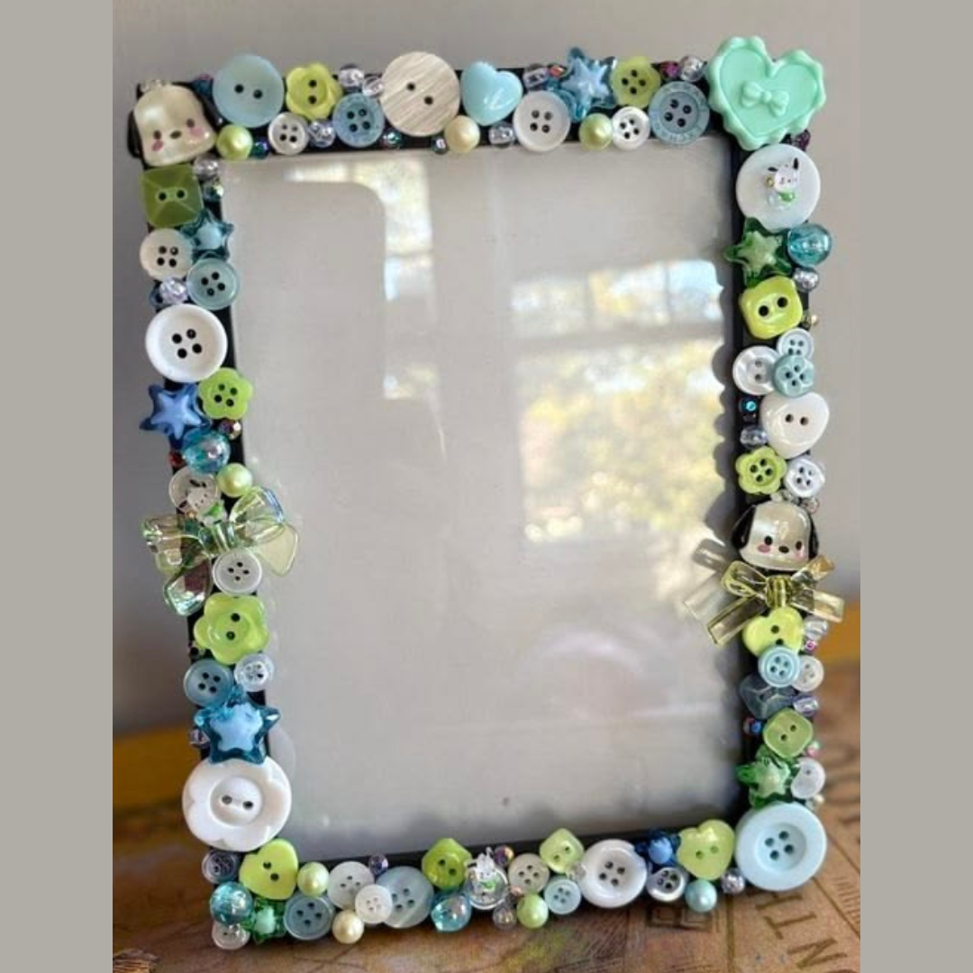 Button Photo Frames - Children's Event